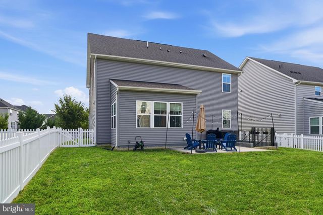 1221 LONG FARM LN, Brunswick, MD 21716