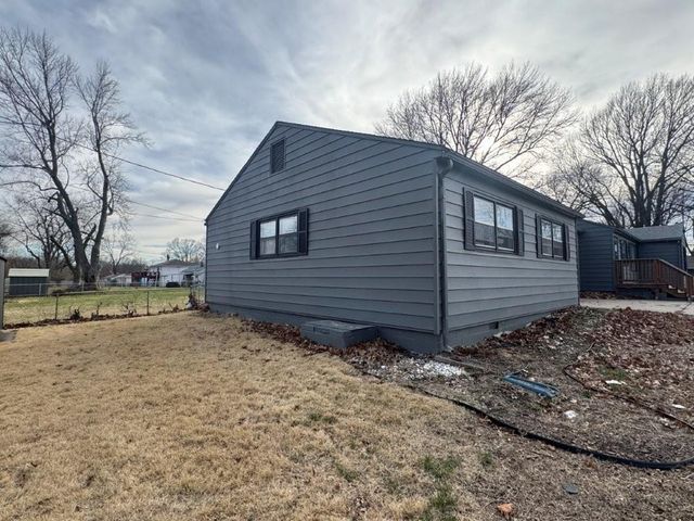 6301 KENTUCKY Avenue, Raytown, MO 64133