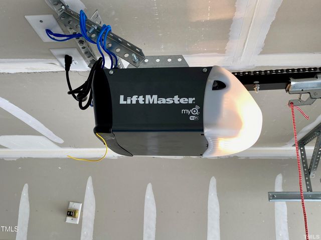 6627 Pathfinder Way, Raleigh, NC 27616