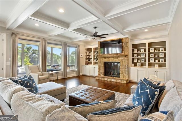 4130 Cougar Point NE, Marietta, GA 30066