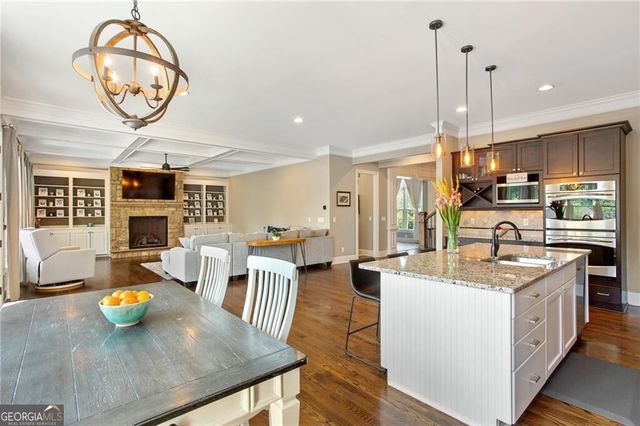 4130 Cougar Point NE, Marietta, GA 30066