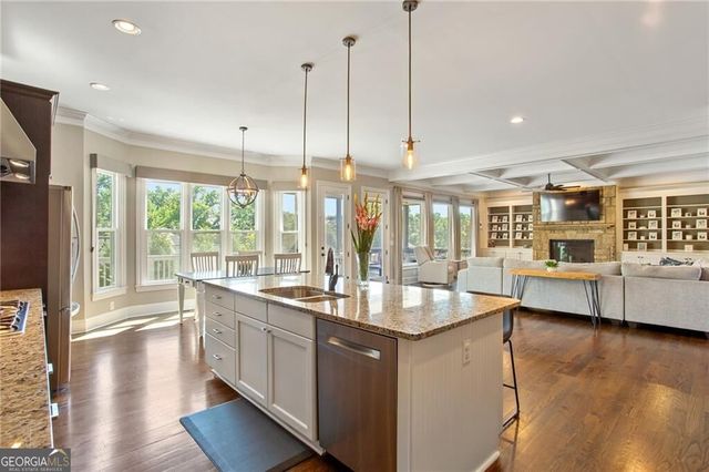 4130 Cougar Point NE, Marietta, GA 30066
