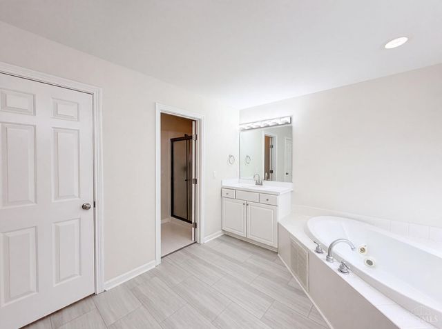 6667 Miami Woods Drive, Miami Twp, OH 45140