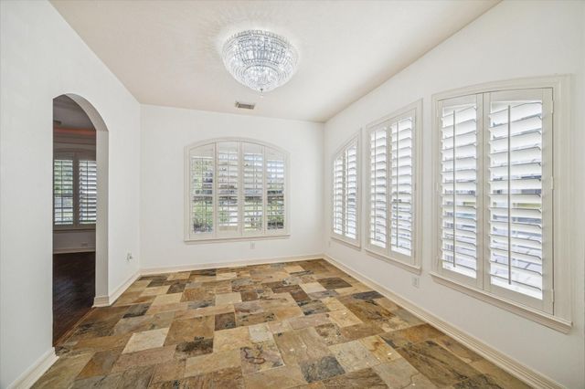 15614 Stone Gables Lane, Houston, TX 77044