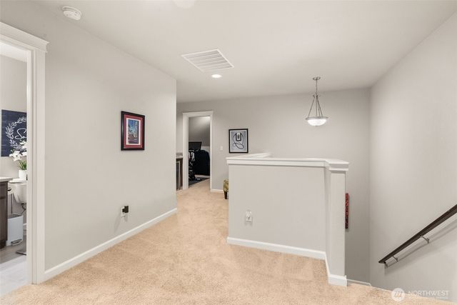 4716 Center Lane NE, Olympia, WA 98516