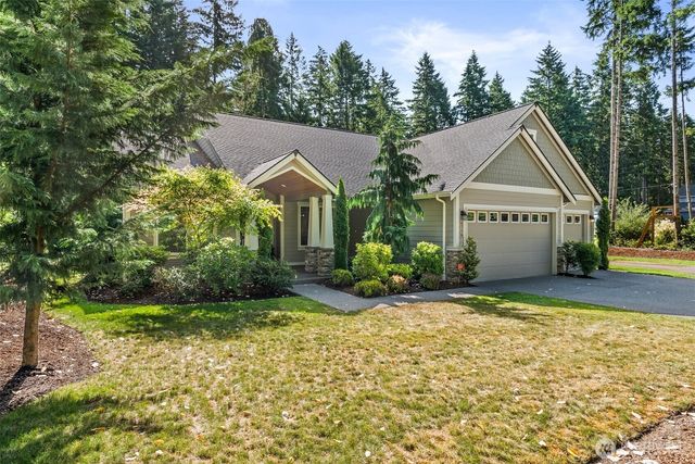 4716 Center Lane NE, Olympia, WA 98516
