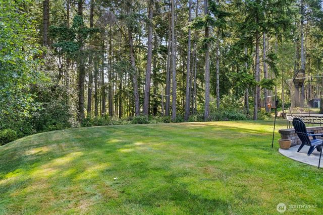 4716 Center Lane NE, Olympia, WA 98516