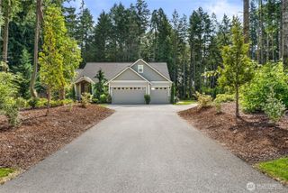 4716 Center Lane NE, Olympia, WA 98516
