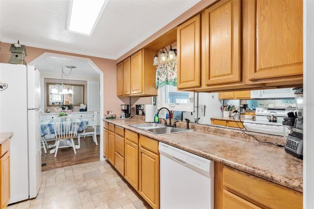 2470 KAREN DRIVE, Mount Dora, FL 32757
