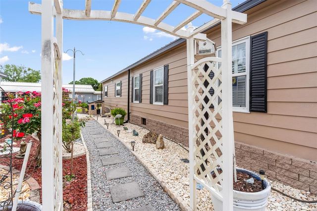 2470 KAREN DRIVE, Mount Dora, FL 32757