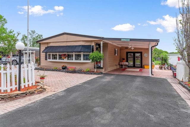 2470 KAREN DRIVE, Mount Dora, FL 32757
