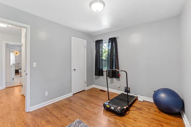 6465 Loiswood Drive, Cincinnati, OH 45224