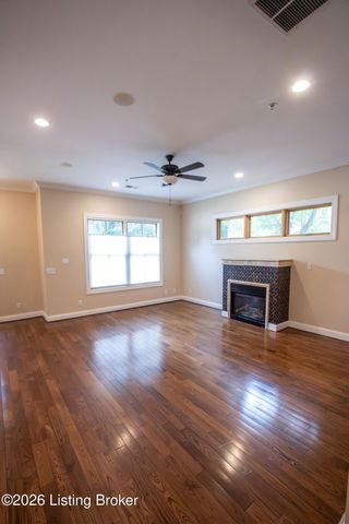 927 Cherokee Rd 6, Louisville, KY 40204