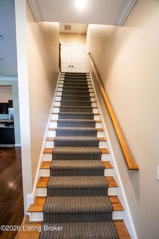 927 Cherokee Rd 6, Louisville, KY 40204