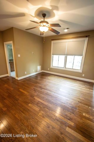 927 Cherokee Rd 6, Louisville, KY 40204
