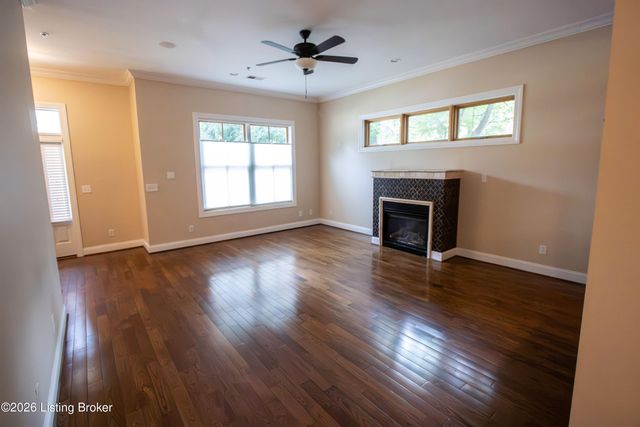 927 Cherokee Rd 6, Louisville, KY 40204