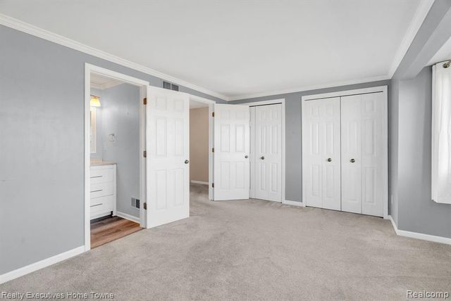 2500 River Apt 55 Road 55, Marysville, MI 48040