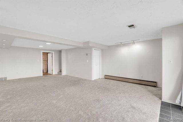 2500 River Apt 55 Road 55, Marysville, MI 48040