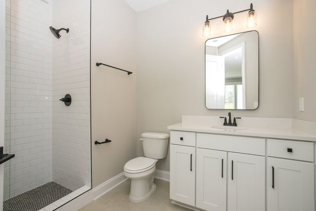 1932 Harmony RD, Spring Hill, TN 37174