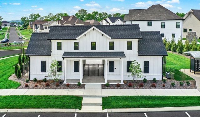 1932 Harmony RD, Spring Hill, TN 37174