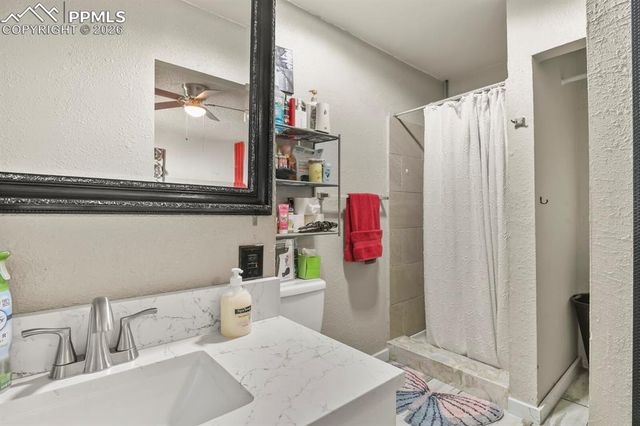 2511 E Routt Avenue, Pueblo, CO 81004