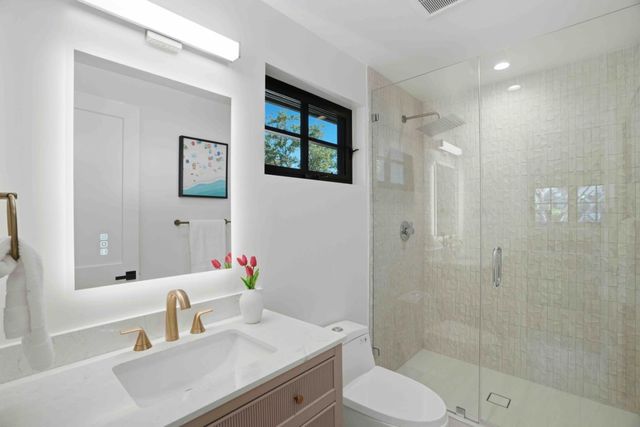 1211 Fulton Street, Palo Alto, CA 94301