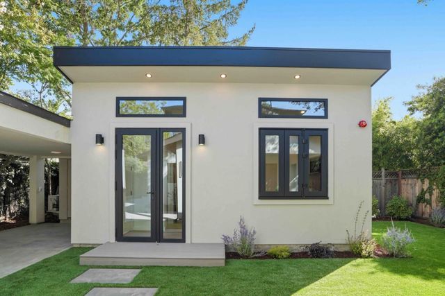 1211 Fulton Street, Palo Alto, CA 94301