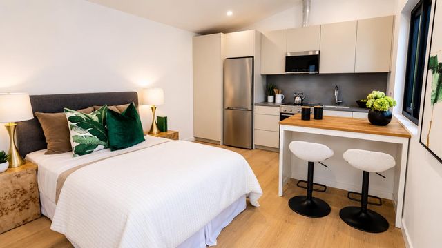 1211 Fulton Street, Palo Alto, CA 94301