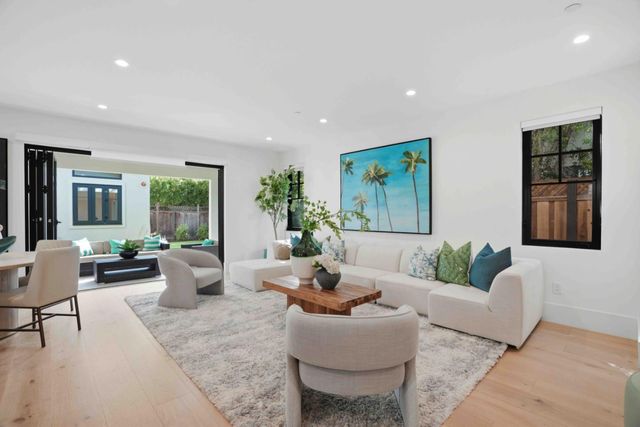 1211 Fulton Street, Palo Alto, CA 94301