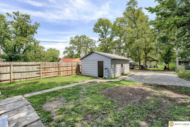 5331 27th Avenue, Omaha, NE 68111