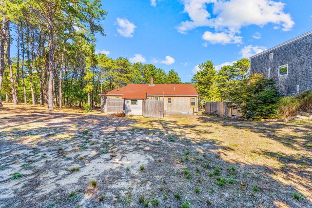 45 Indian Neck Road, Wellfleet, MA 02667