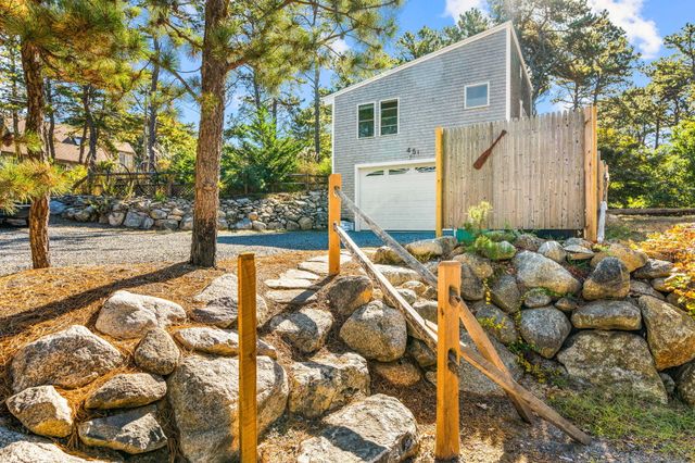 45 Indian Neck Road, Wellfleet, MA 02667