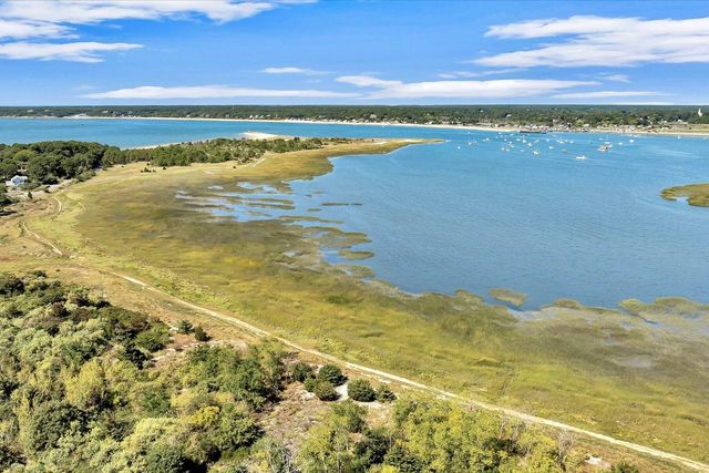 45 Indian Neck Road, Wellfleet, MA 02667