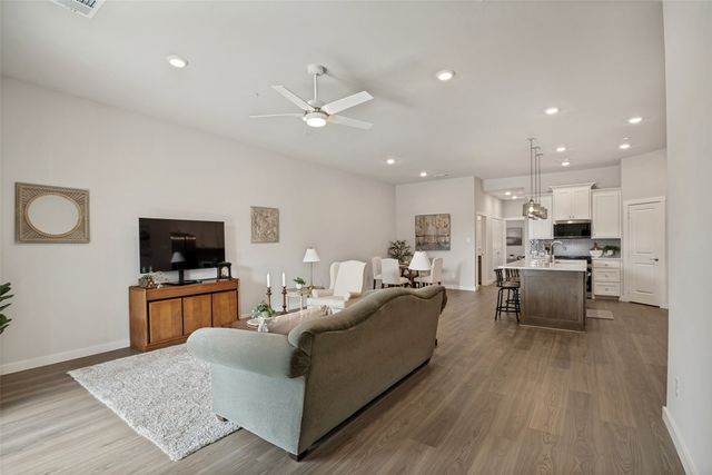 618 Tall Grass Trail, Wylie, TX 75098