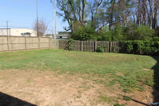 101 Shields Lake Drive, Huntsville, AL 35811