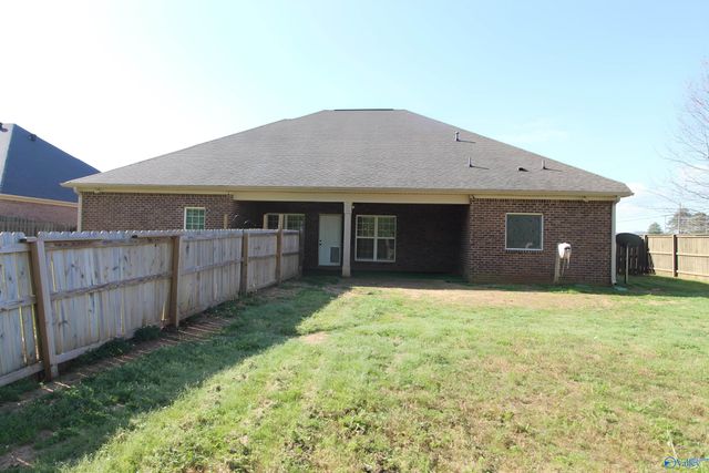 101 Shields Lake Drive, Huntsville, AL 35811