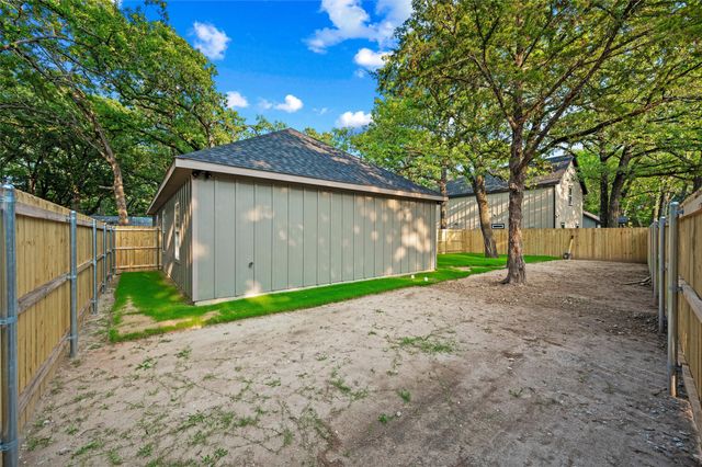 123 Seagrove Lane, Quinlan, TX 75474