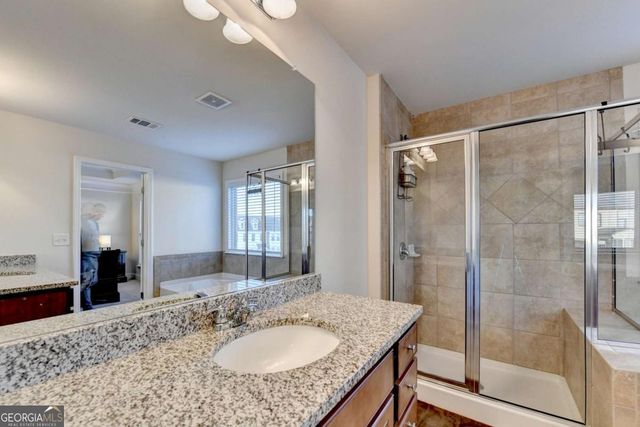 777 WEXFORD COVE Way, Mableton, GA 30126