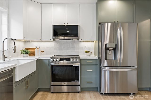 3511 SW Trenton Street, Seattle, WA 98126