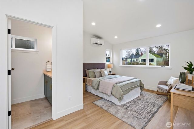 3511 SW Trenton Street, Seattle, WA 98126