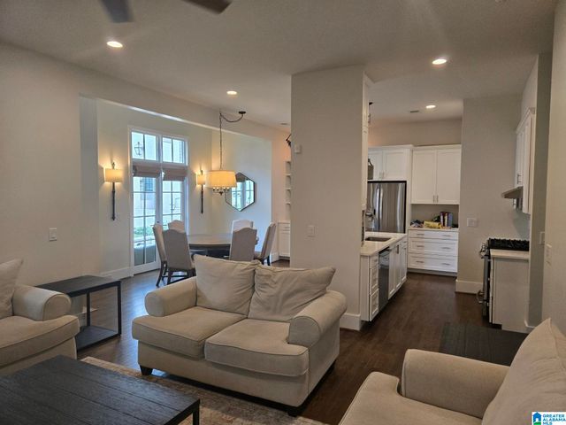3723 5TH AVENUE S, Birmingham, AL 35222