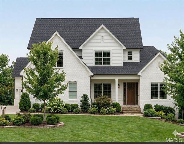 556 Graeser Road, Creve Coeur, MO 63141