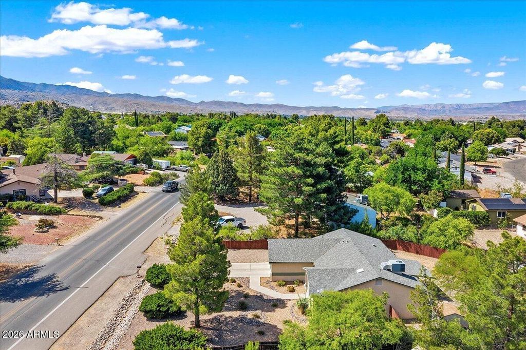 Image 11 of property listing at 1375 S MONTE TESORO Drive, Cottonwood, AZ 86326