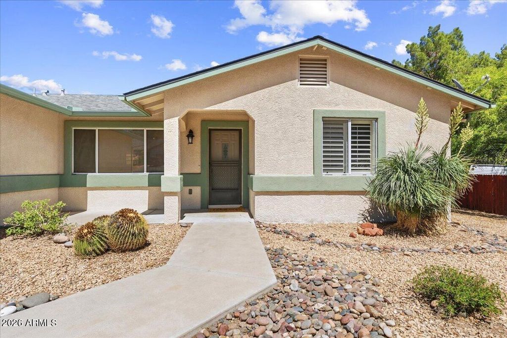 Image 12 of property listing at 1375 S MONTE TESORO Drive, Cottonwood, AZ 86326