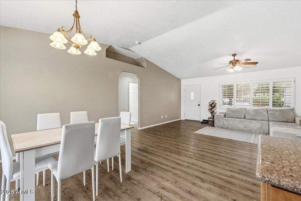 Image 14 of property listing at 1375 S MONTE TESORO Drive, Cottonwood, AZ 86326