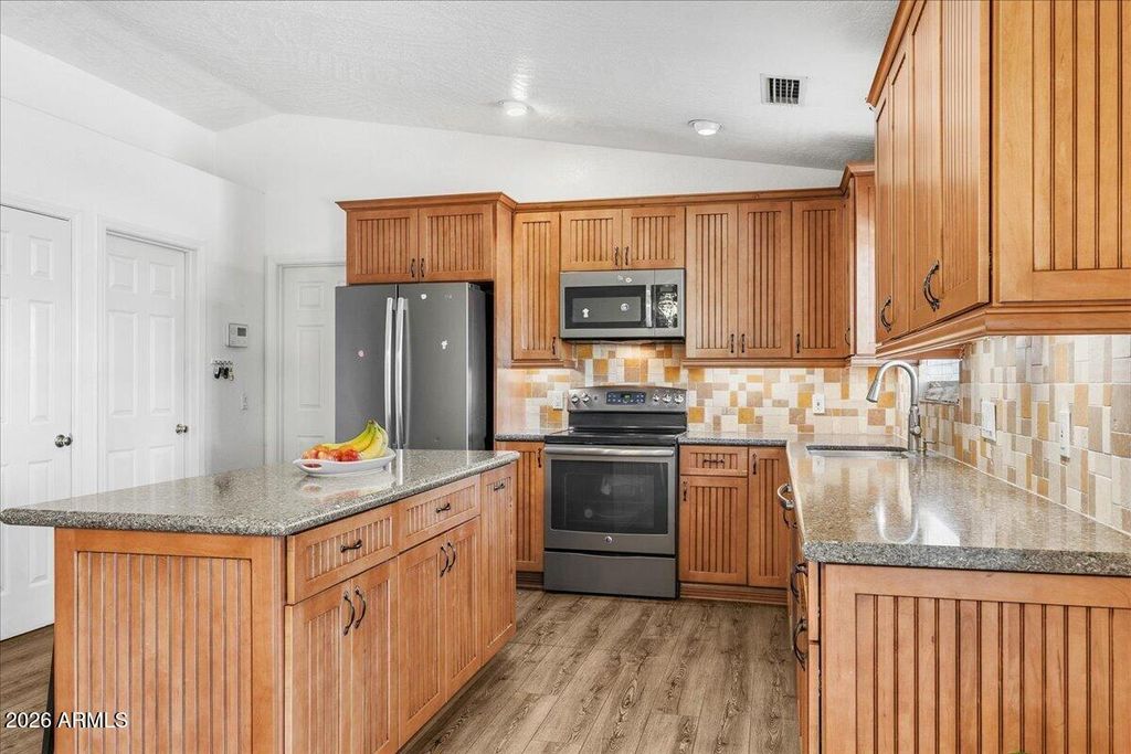 Image 19 of property listing at 1375 S MONTE TESORO Drive, Cottonwood, AZ 86326