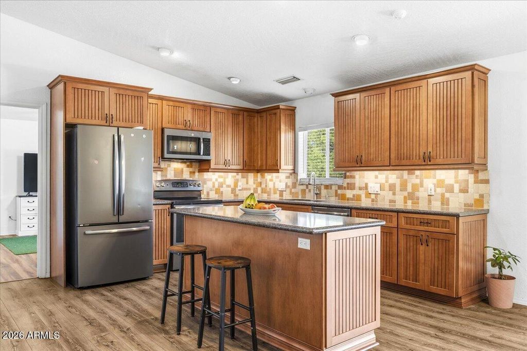 Image 4 of property listing at 1375 S MONTE TESORO Drive, Cottonwood, AZ 86326