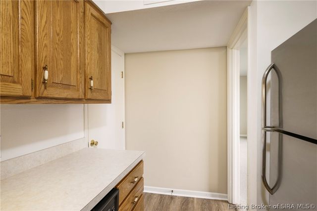 48 Lakeshore Drive, Clarksville, IN 47129