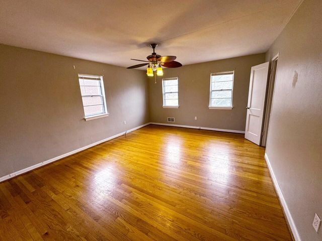 1811 Windsor AVE, Roanoke, VA 24015