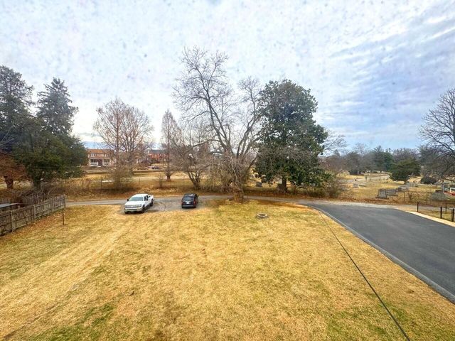 1811 Windsor AVE, Roanoke, VA 24015